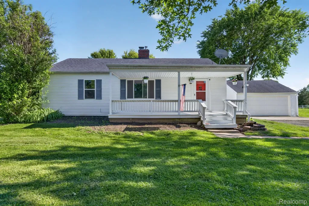 7077 Frances Road Flushing Charter Township MI 48433
