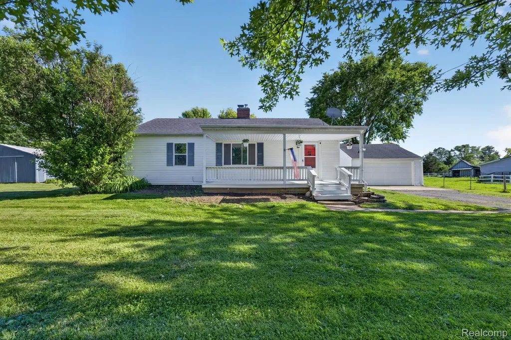 7077 Frances Road Flushing Charter Township MI 48433