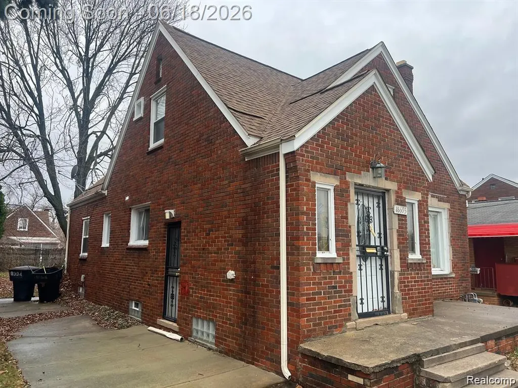 18693 Whitcomb Street Detroit City MI 48235