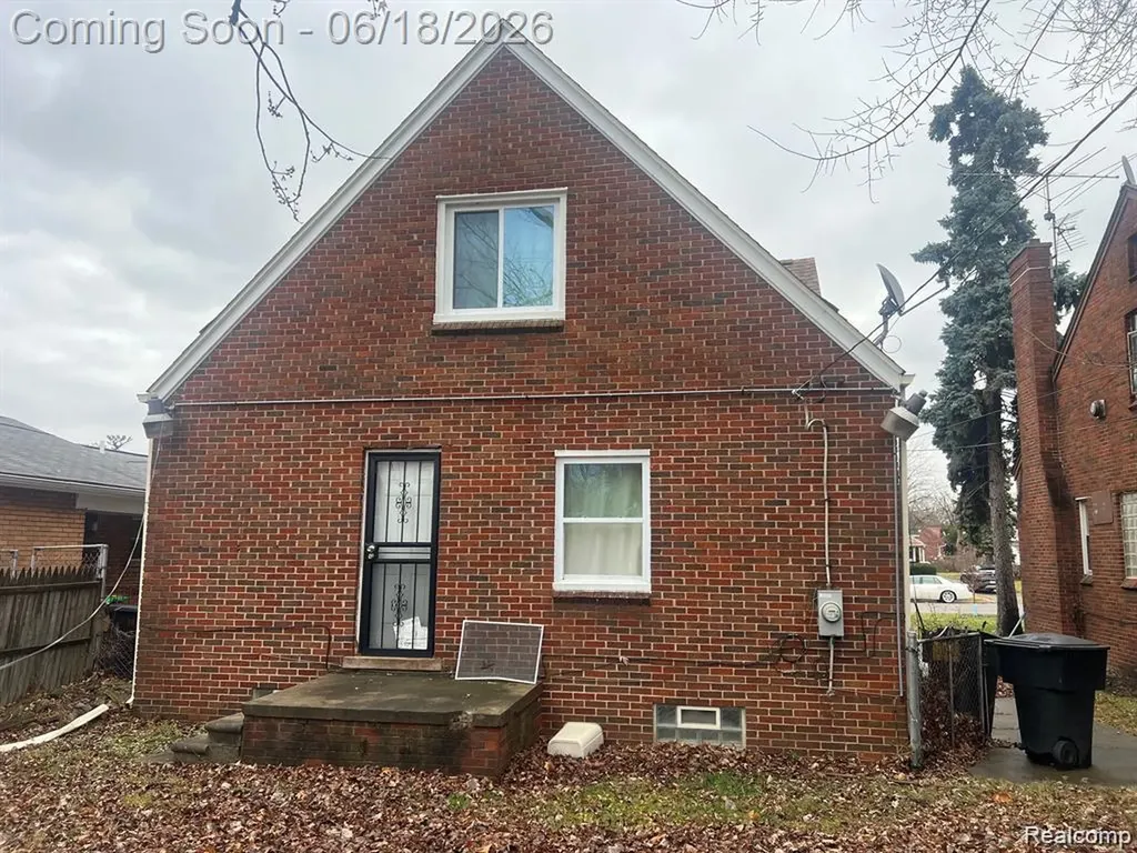 18693 Whitcomb Street Detroit City MI 48235