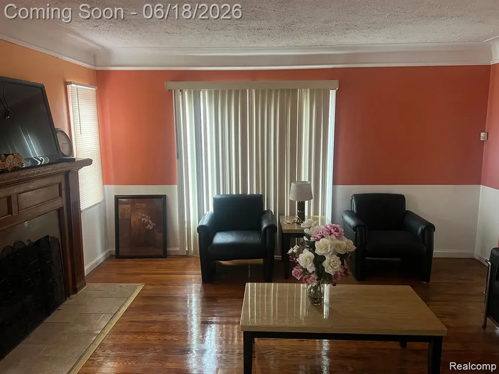 18693 Whitcomb Street Detroit City MI 48235