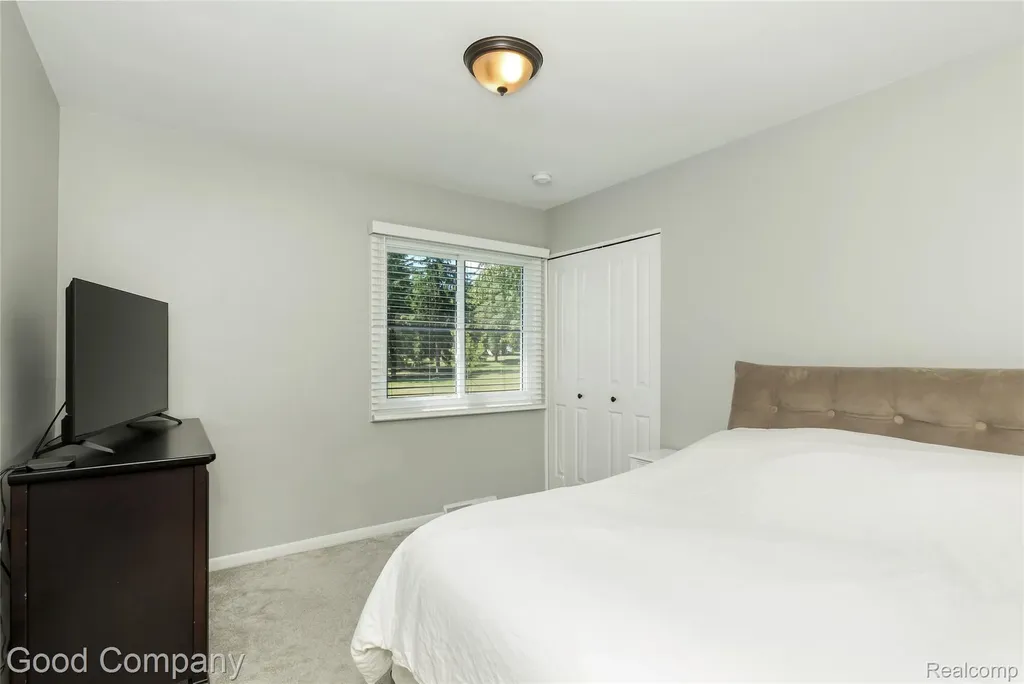 606 Magnolia Avenue Royal Oak City MI 48073