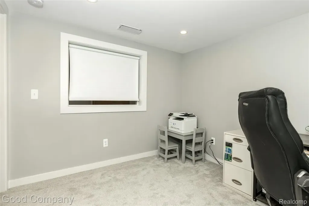 606 Magnolia Avenue Royal Oak City MI 48073