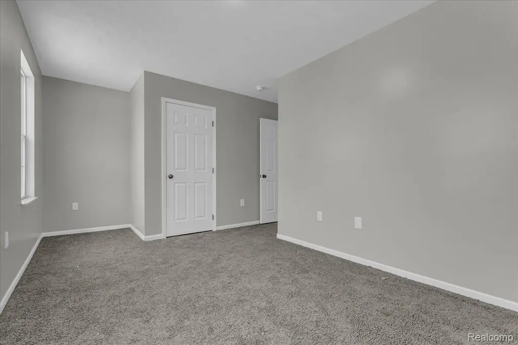 8247 Ellsworth Street Detroit City MI 48238