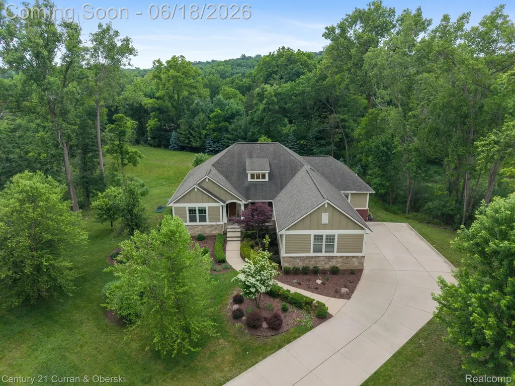 34225 Thornbrook Drive Farmington Hills City MI 48335