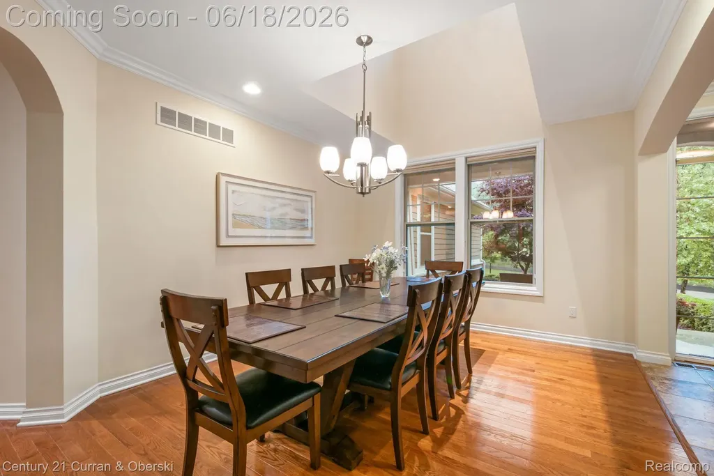 34225 Thornbrook Drive Farmington Hills City MI 48335