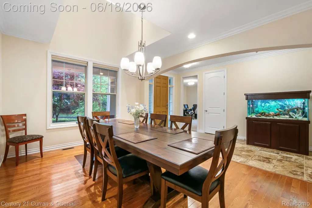34225 Thornbrook Drive Farmington Hills City MI 48335