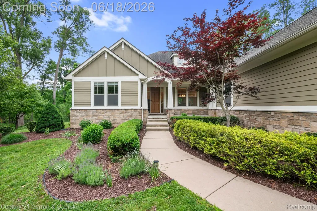 34225 Thornbrook Drive Farmington Hills City MI 48335
