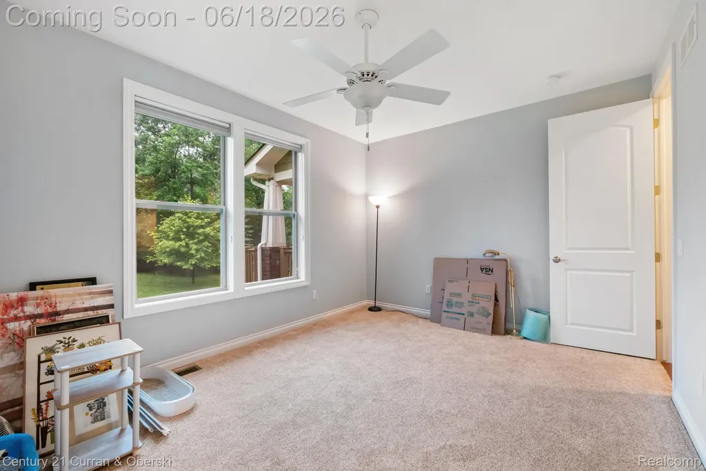 34225 Thornbrook Drive Farmington Hills City MI 48335