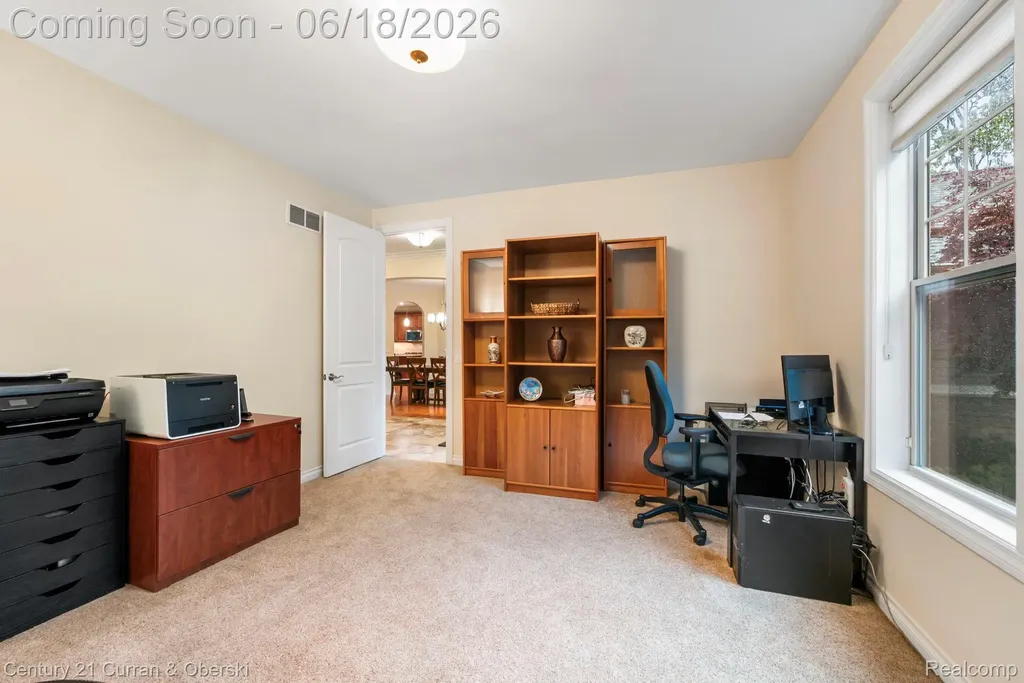 34225 Thornbrook Drive Farmington Hills City MI 48335