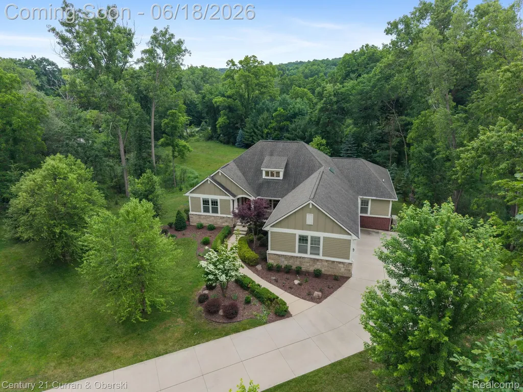 34225 Thornbrook Drive Farmington Hills City MI 48335