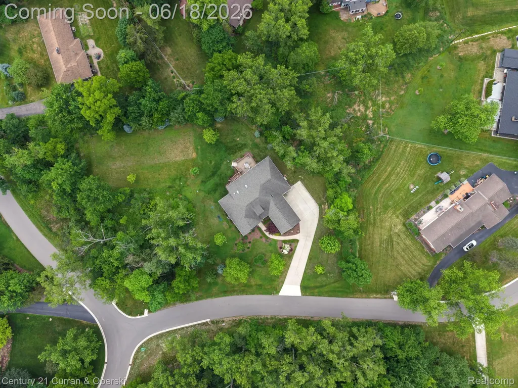 34225 Thornbrook Drive Farmington Hills City MI 48335
