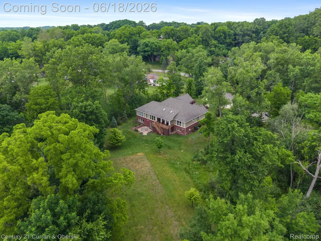 34225 Thornbrook Drive Farmington Hills City MI 48335