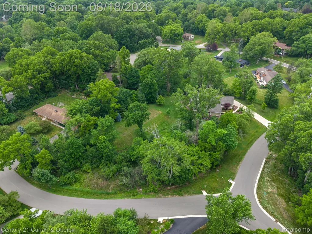 34225 Thornbrook Drive Farmington Hills City MI 48335