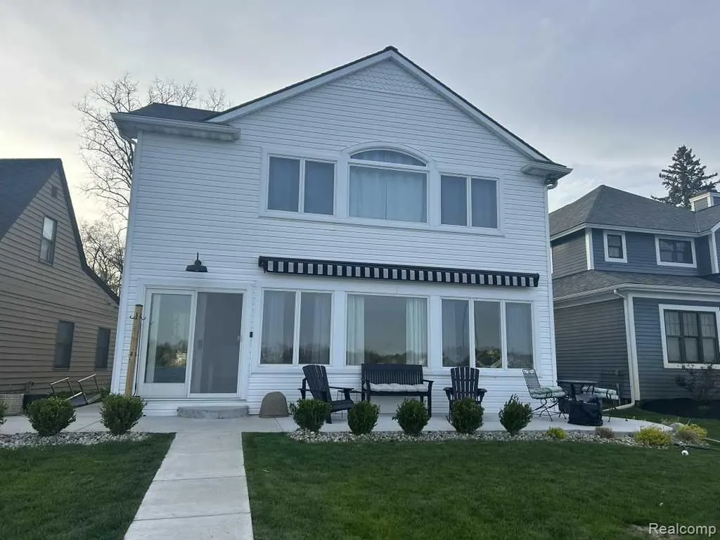 3274 Lakeview Drive Highland Charter Township MI 48356