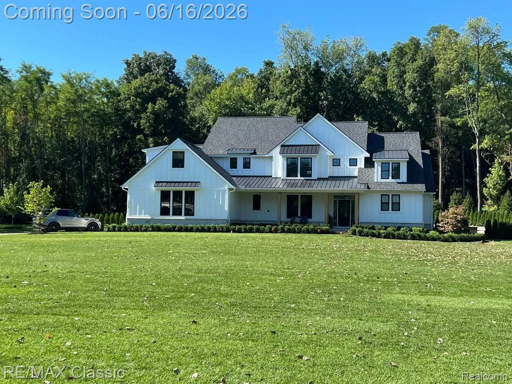 1500 Buttercup Trail Milford Charter Township MI 48381