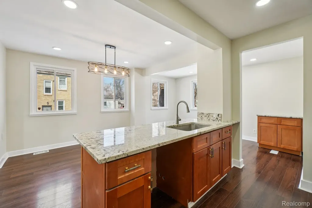 18238 Santa Rosa Drive Detroit City MI 48221