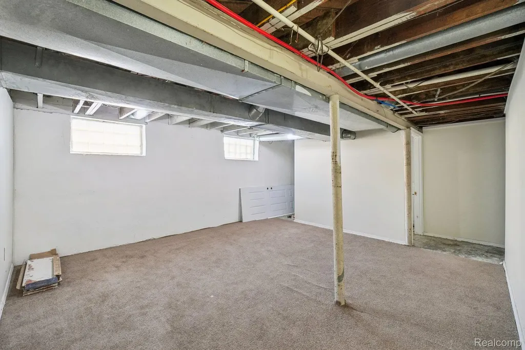 18238 Santa Rosa Drive Detroit City MI 48221