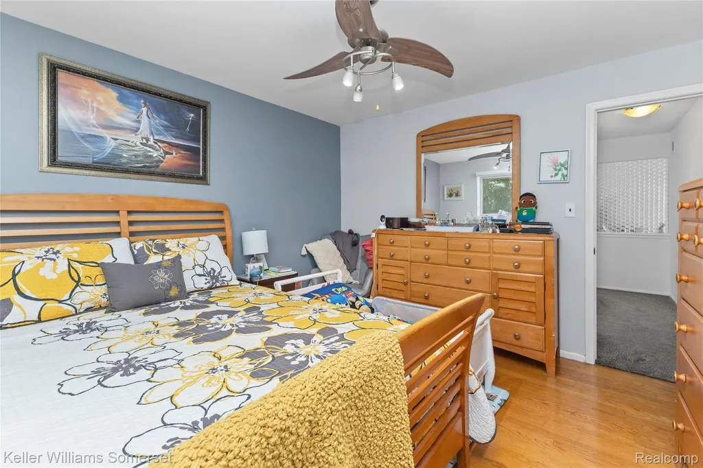 14154 Fenton Redford Charter Township MI 48239