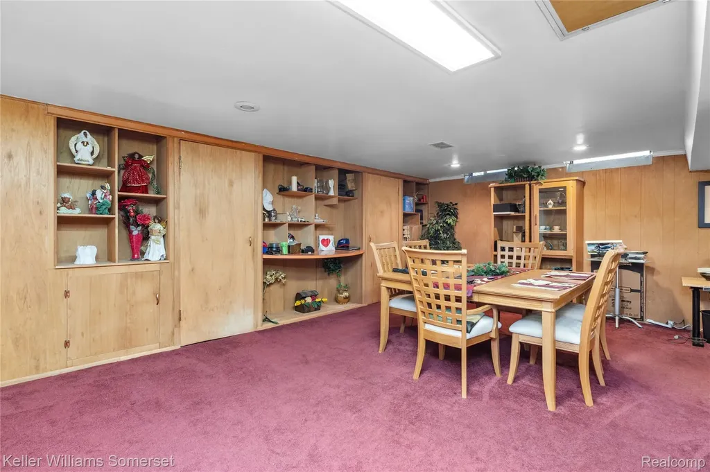 14154 Fenton Redford Charter Township MI 48239