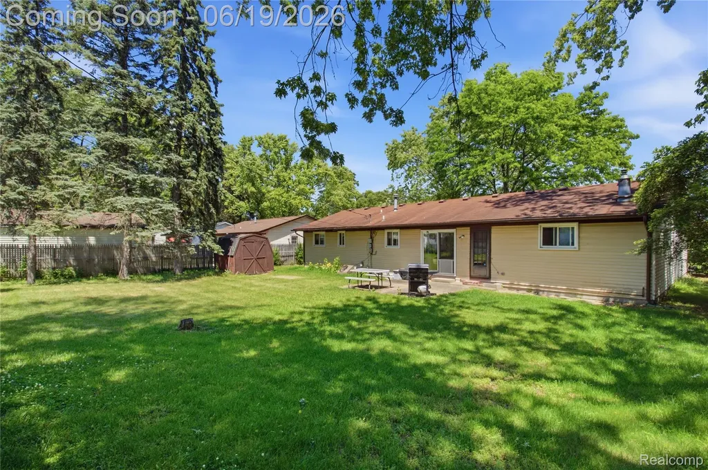 47395 Dequindre Road Rochester Hills City MI 48307