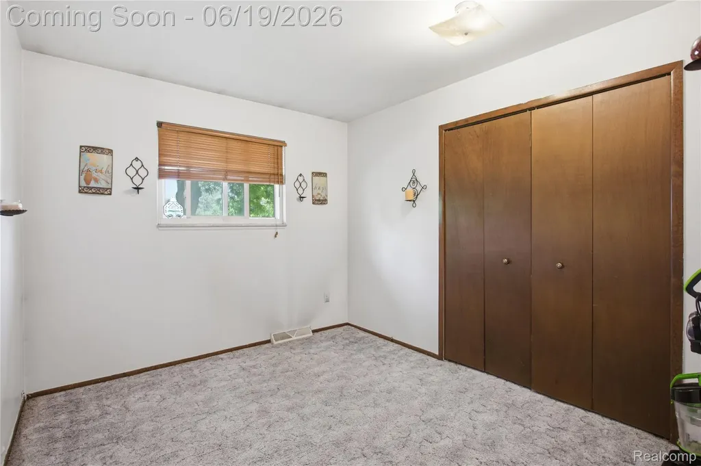47395 Dequindre Road Rochester Hills City MI 48307