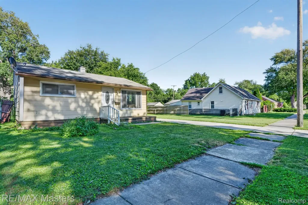 5901 Ziegler Street Taylor City MI 48180