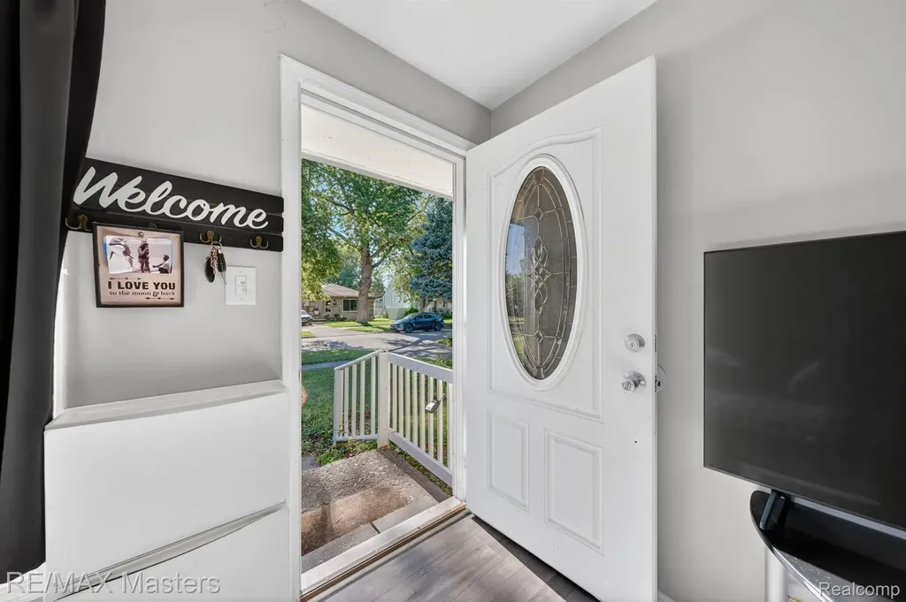 5901 Ziegler Street Taylor City MI 48180