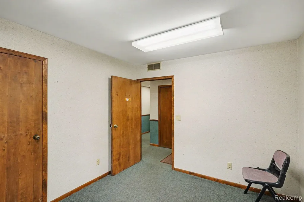 1500 N Main Street Lapeer City MI 48446