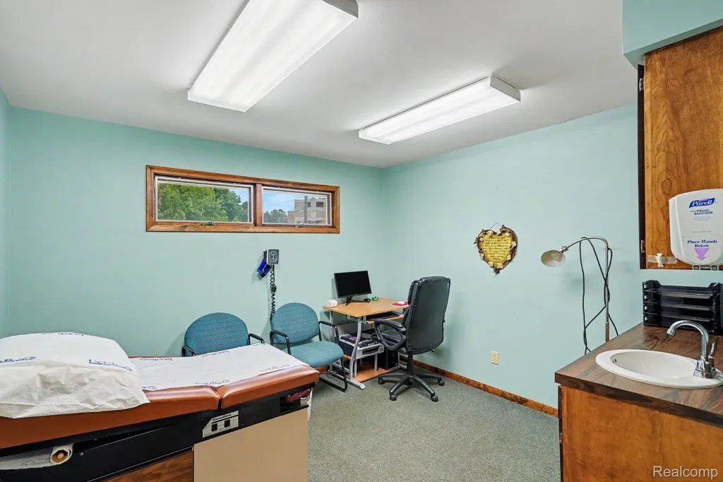 1500 N Main Street Lapeer City MI 48446