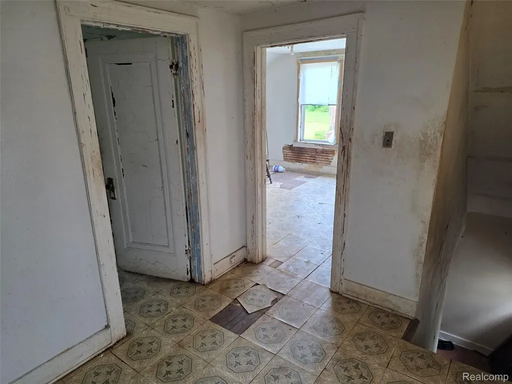 2317 La Belle Street Detroit City MI 48238
