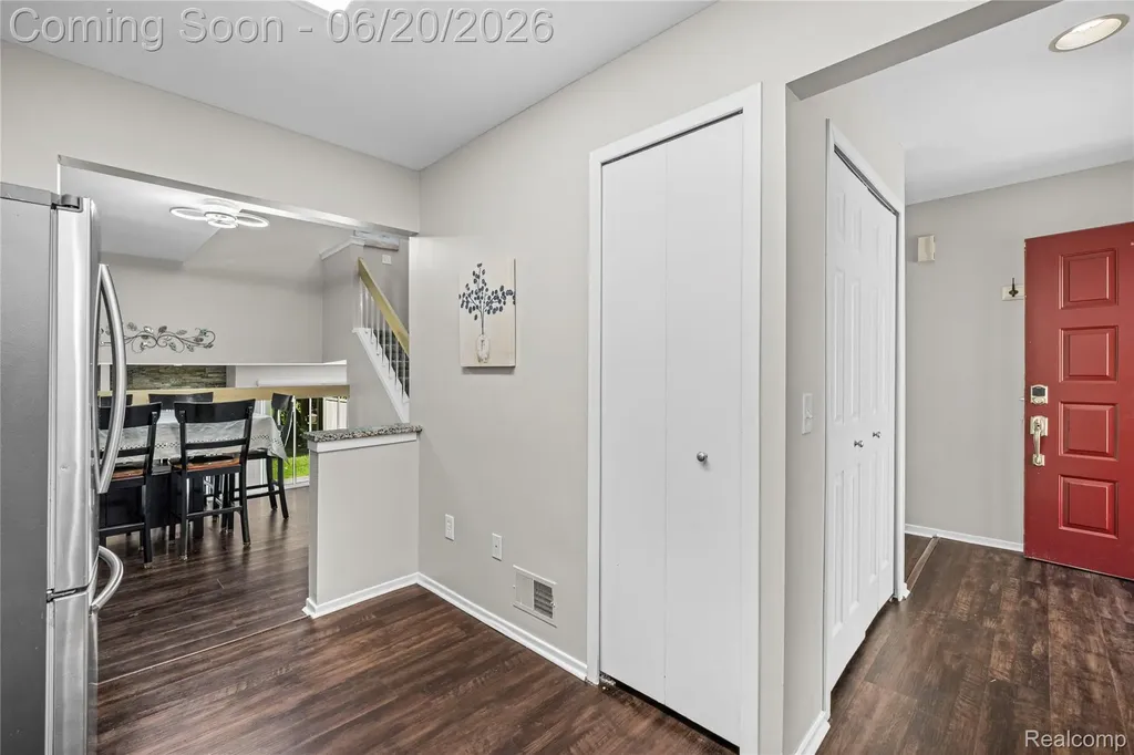 39455 Country Lane Novi City MI 48375