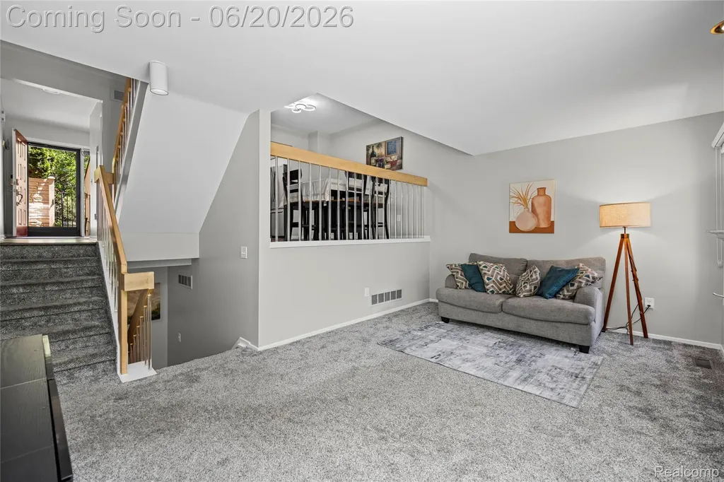 39455 Country Lane Novi City MI 48375