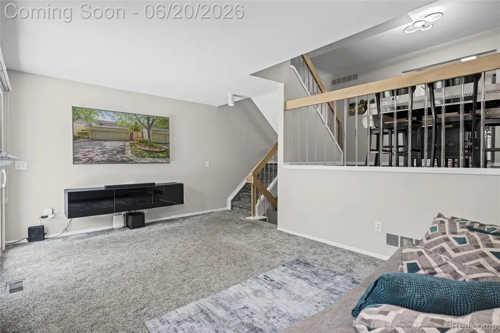 39455 Country Lane Novi City MI 48375