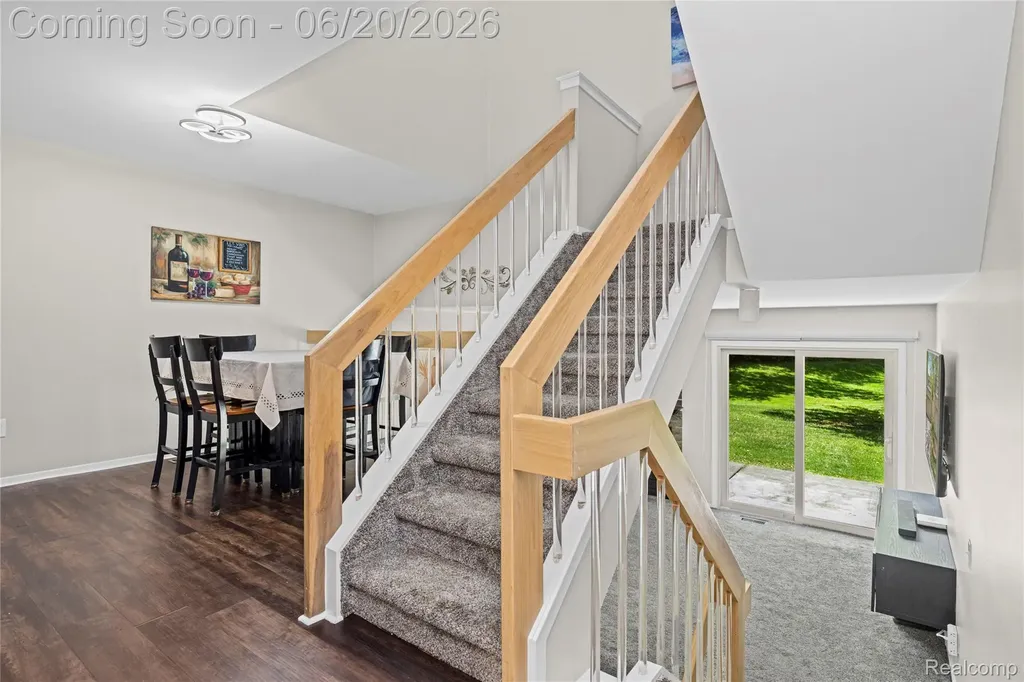39455 Country Lane Novi City MI 48375