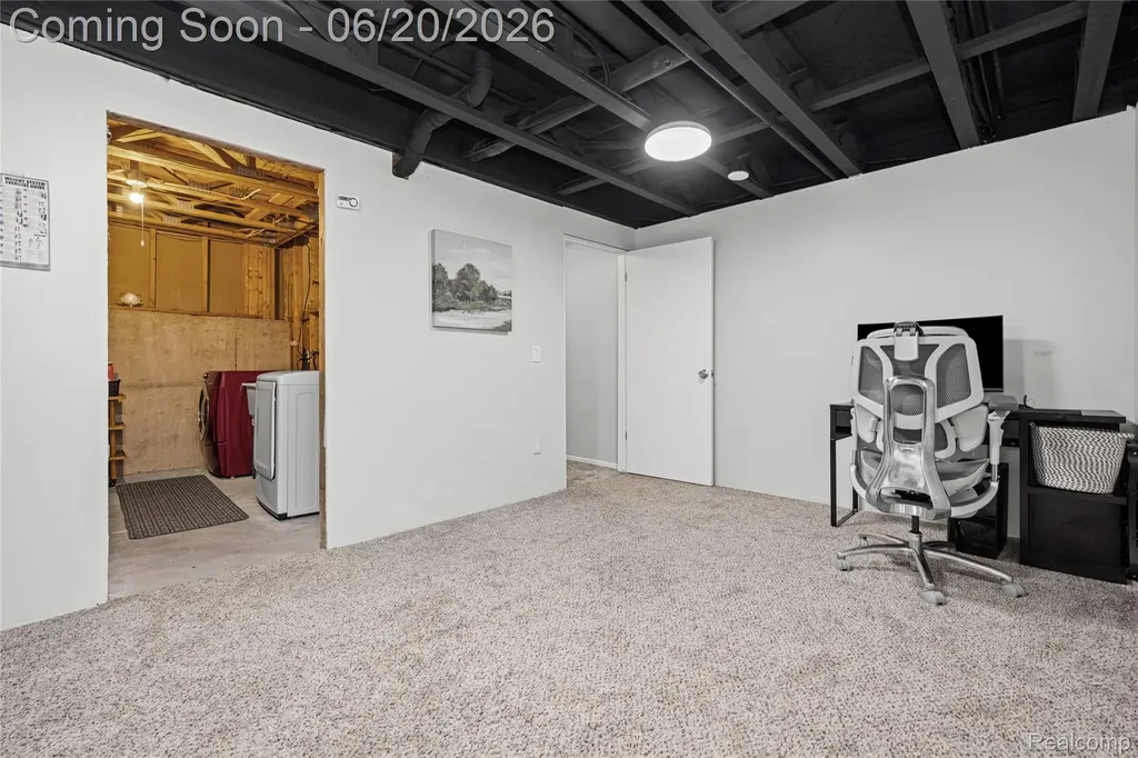 39455 Country Lane Novi City MI 48375