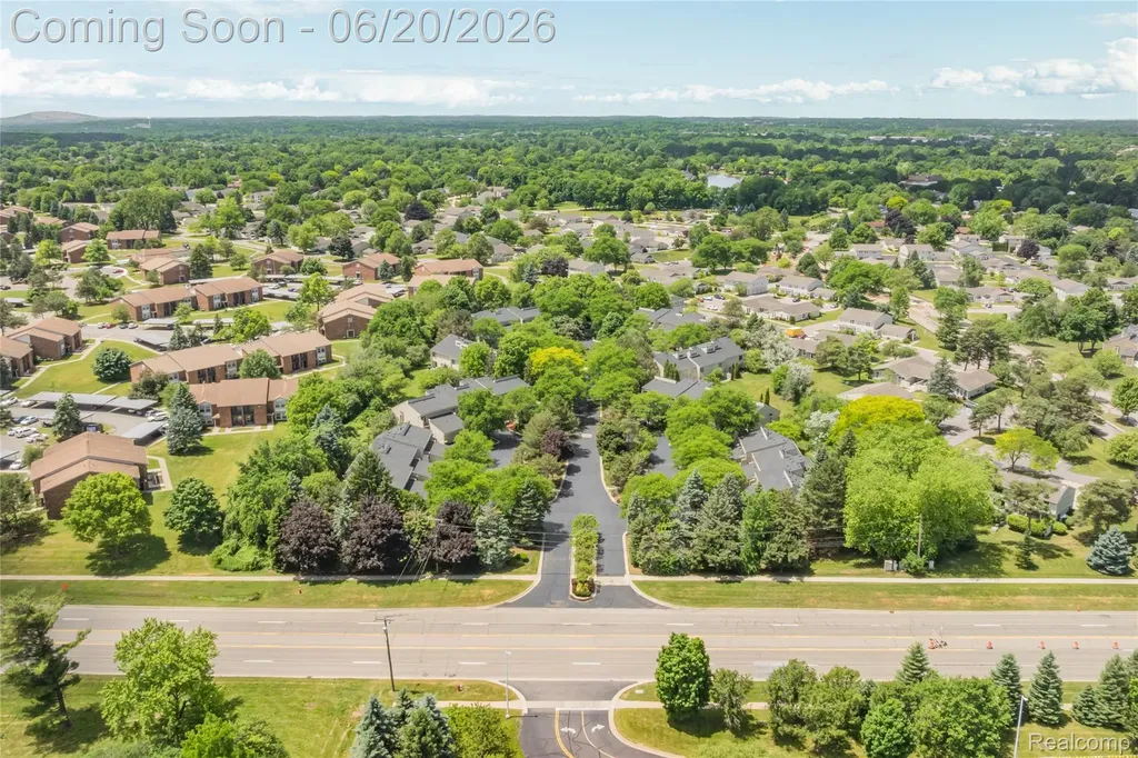 39455 Country Lane Novi City MI 48375