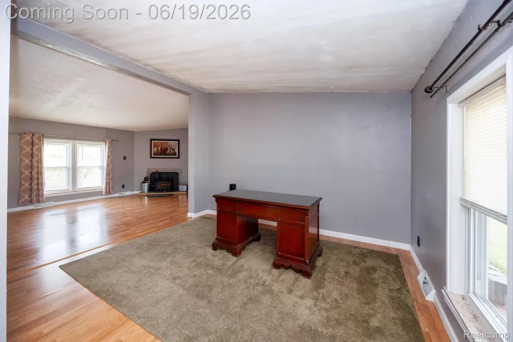 7860 War Road Frenchtown Township MI 48166