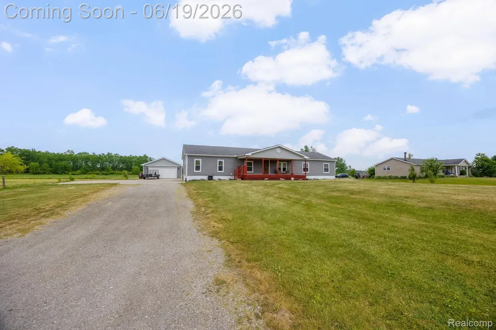 7860 War Road Frenchtown Township MI 48166