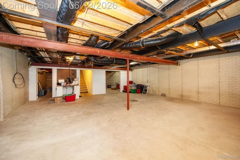 7860 War Road Frenchtown Township MI 48166