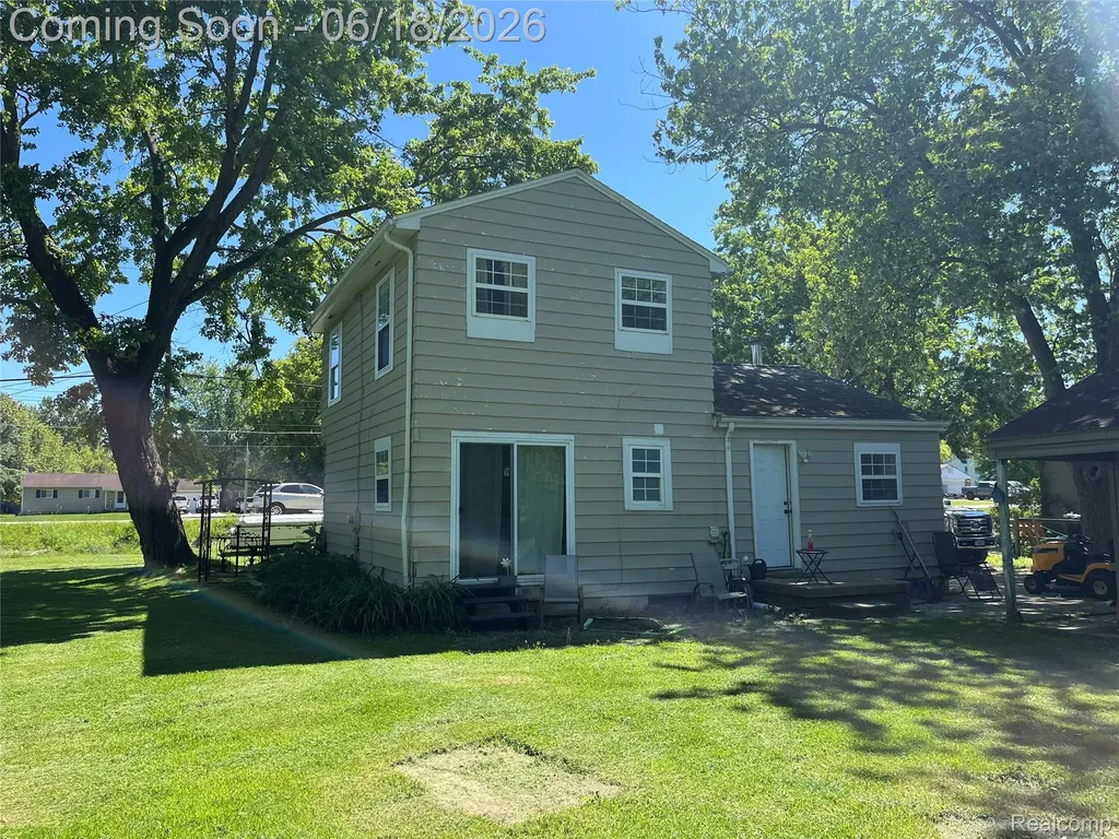7057 Lapeer Road Davison Township MI 48423