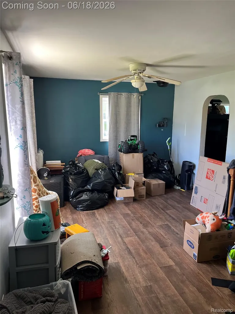 7057 Lapeer Road Davison Township MI 48423