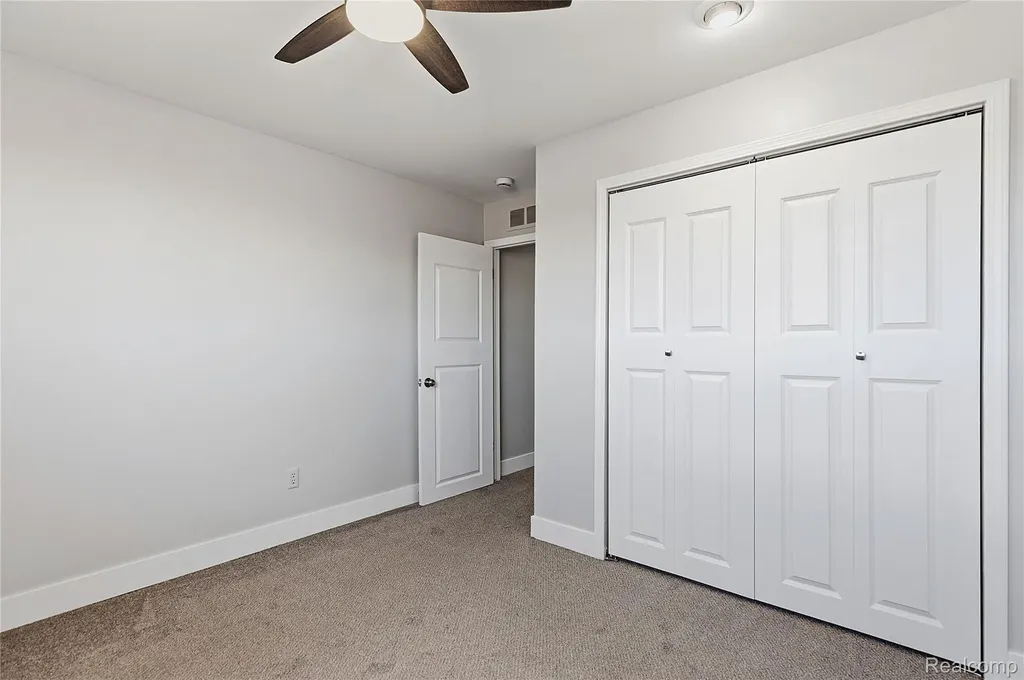 28245 Raleigh Crescent Drive Chesterfield Township MI 48051