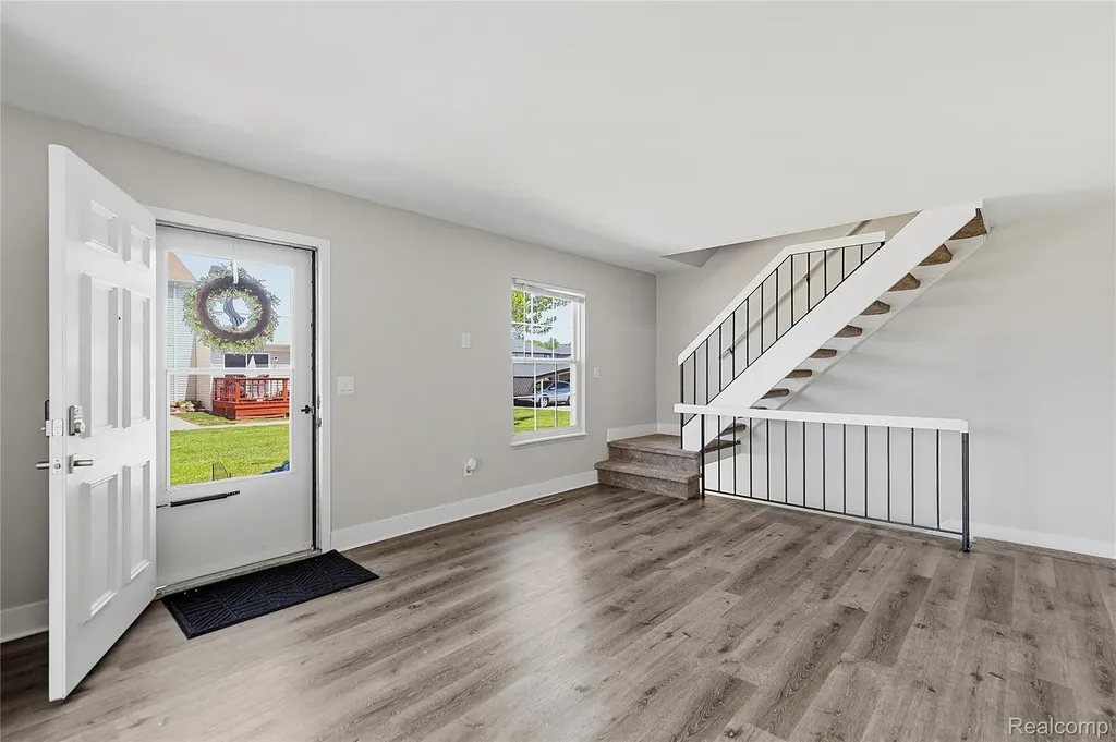 28245 Raleigh Crescent Drive Chesterfield Township MI 48051