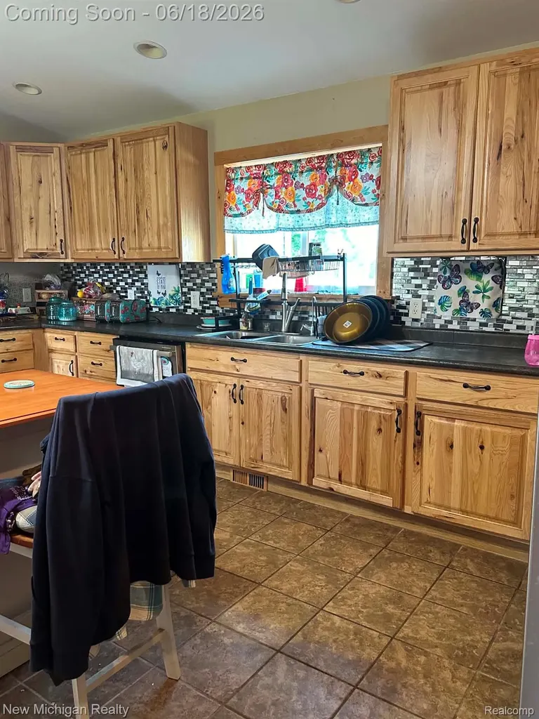 7415 W Farrand Road Montrose Charter Township MI 48420