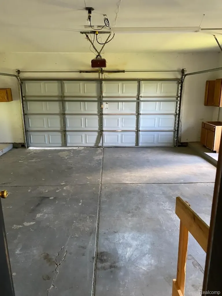 39910 Donahue Drive Clinton Charter Township MI 48038