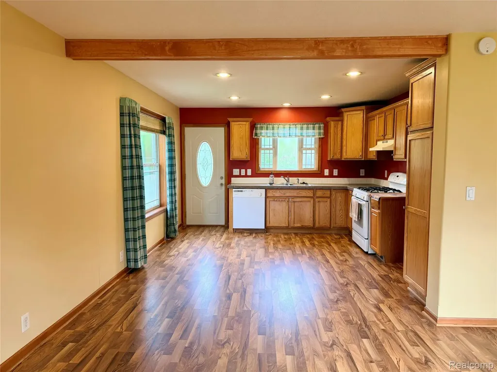 6378 11th Street Otter Lake Village MI 48464