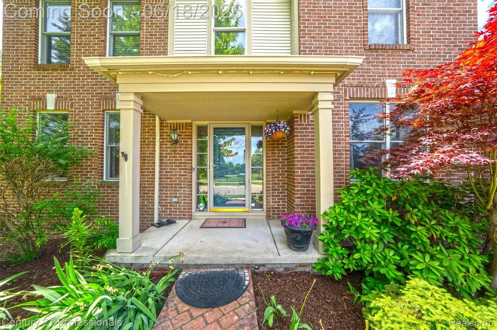 1892 Ring Neck Drive Rochester City MI 48307