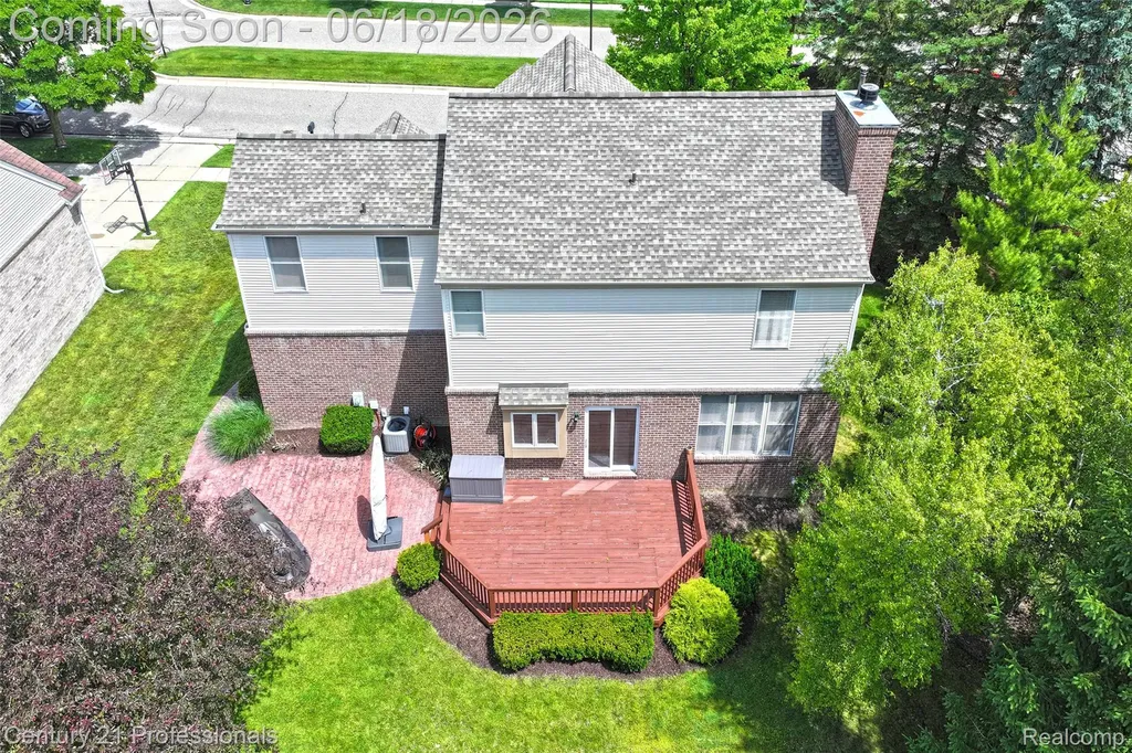 1892 Ring Neck Drive Rochester City MI 48307