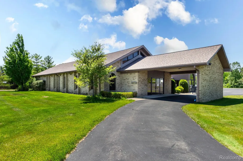 38505 Dequindre Road Troy City MI 48083